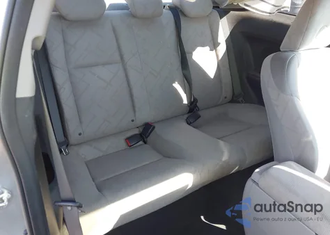 2013 Honda Civic Lx z USA, uszkodzony, nr VIN 2HGFG3B54DH517319